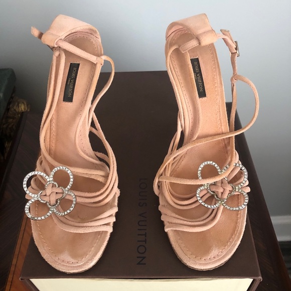 Louis Vuitton Suede Peach Sandals w/Flower,s38 1/2 - Picture 3 of 16